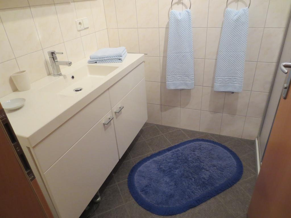Ferienwohnungen Fritz Presseggersee Kamer foto